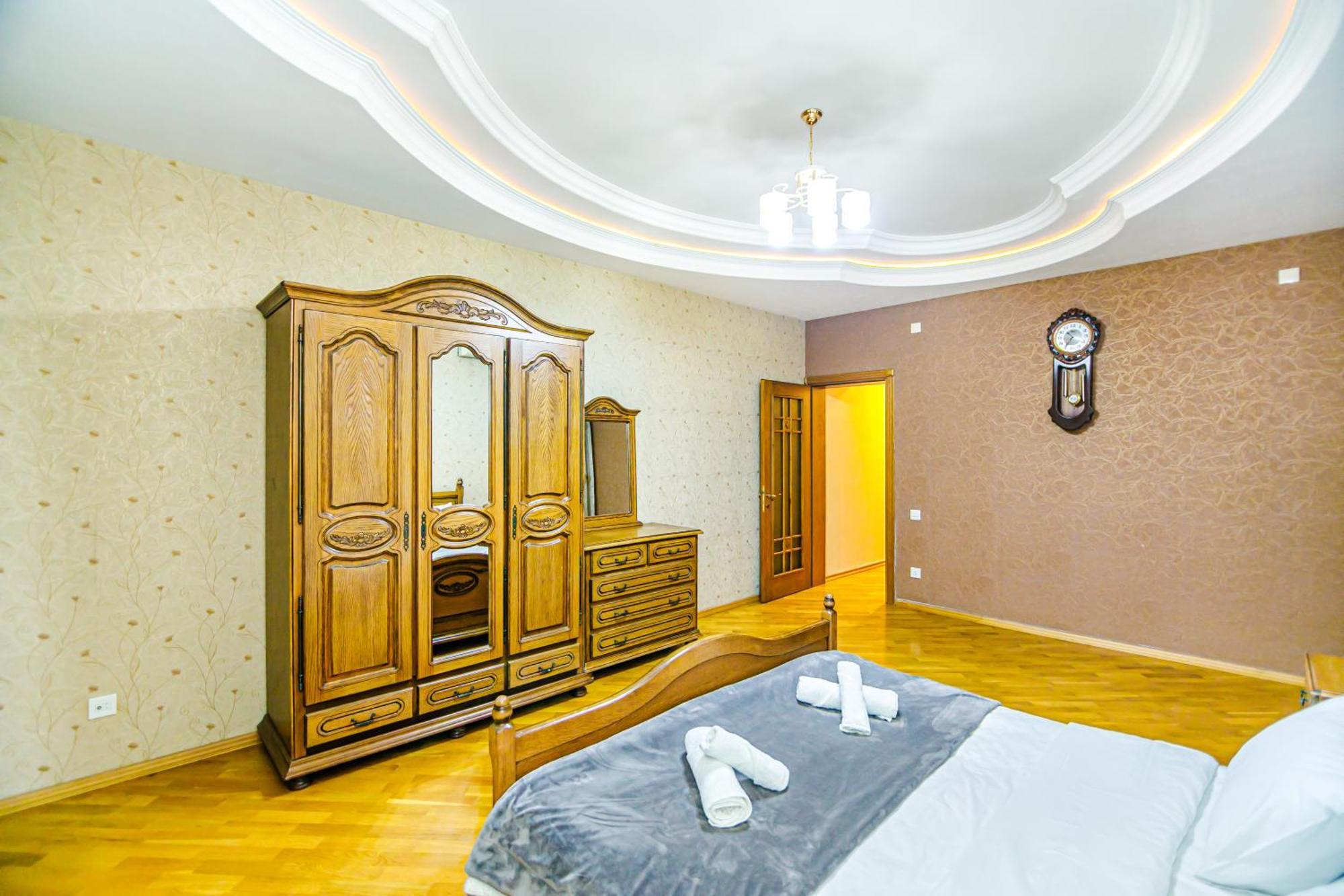 Nizami Apartment By Baku Housing Exterior foto
